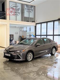 تۆیۆتا کامری